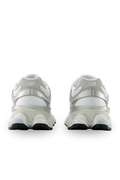TÊNIS NEW BALANCE 9060 U90609i1 BEGE CLARO/AZUL CLARO