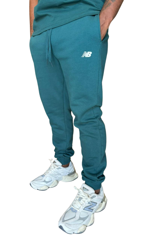 CALÇA NEW BALANCE ESSENTIALS BASIC MP03904B