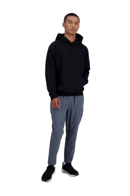 CASACO COM CAPUZ NEW BALANCE ATHLETICS SMALL LOGO MT41534B.BK